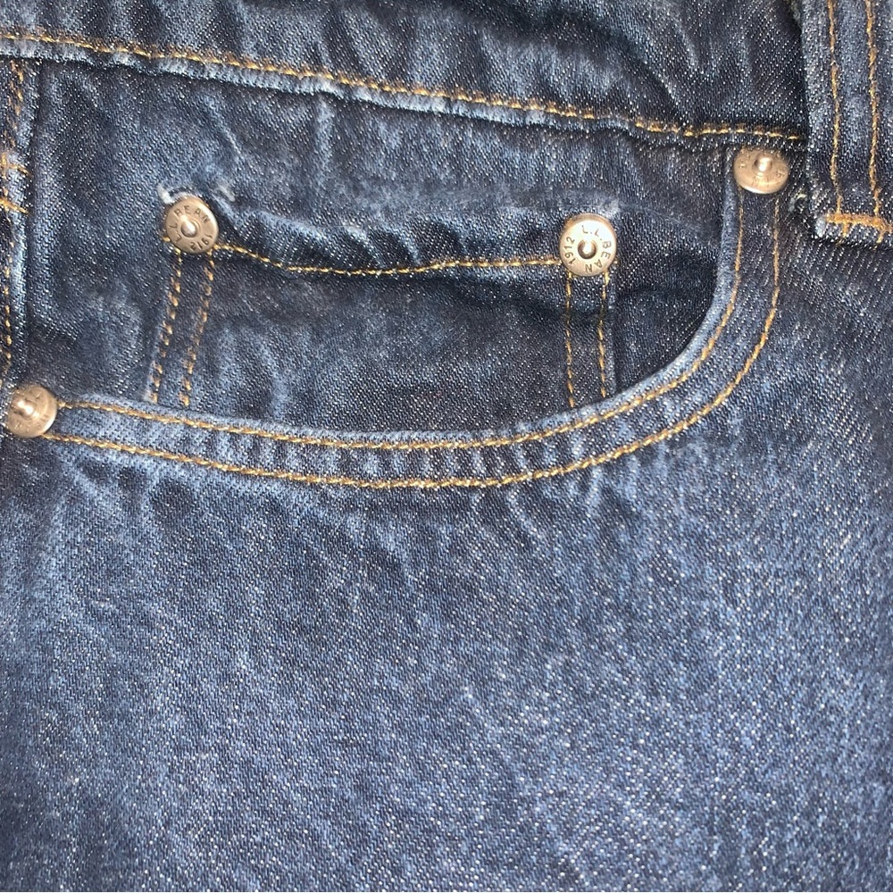 LL Bean standard fit dark wash cotton denim Sz44x34 jeans - Picture 4 of 6